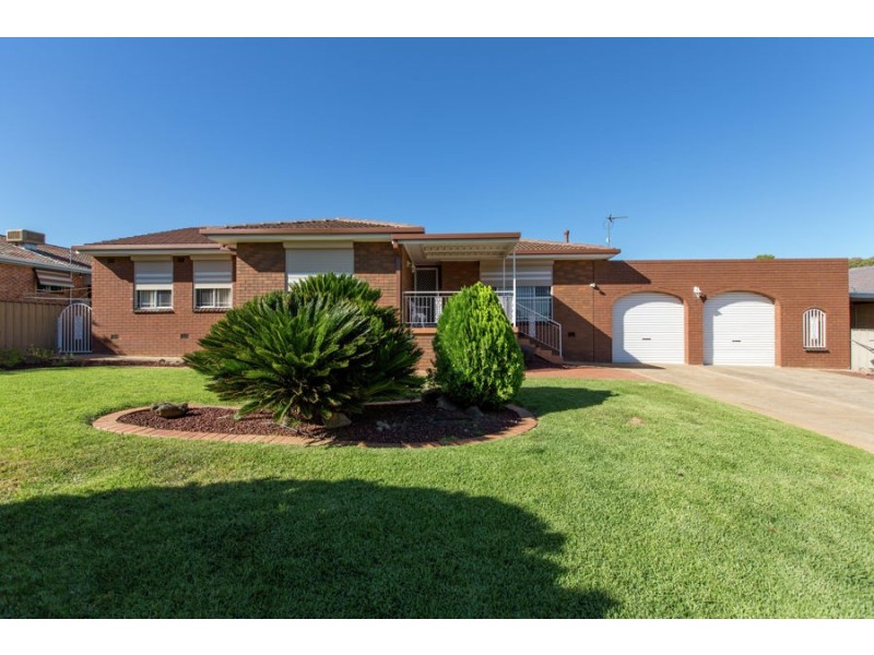 5 Cox Avenue, Forest Hill NSW 2651