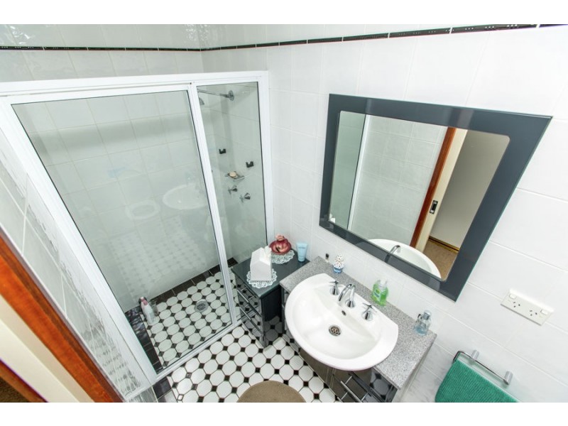 5 Cox Avenue, Forest Hill NSW 2651