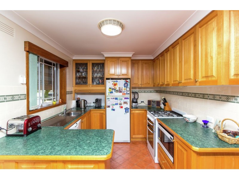 5 Cox Avenue, Forest Hill NSW 2651