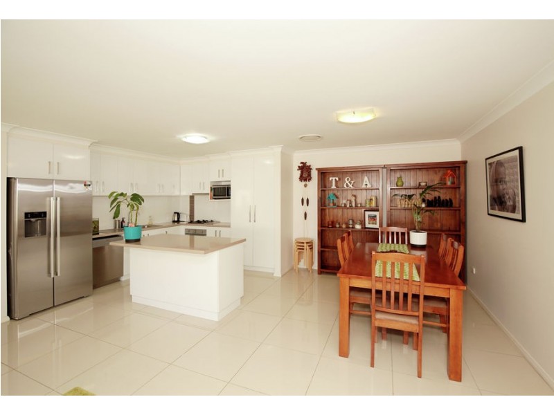 4 Durack Circuit, Boorooma NSW 2650