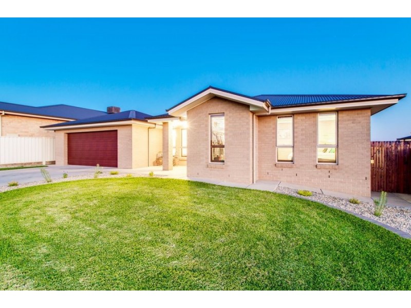 53 Rainbow Drive, Estella NSW 2650