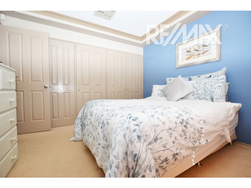 74 Stanley Street, Kooringal NSW 2650