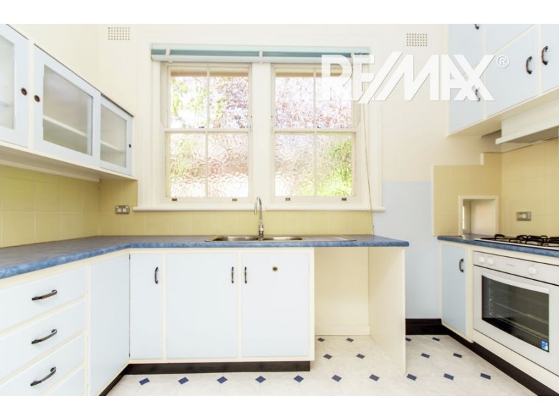 26 Docker Street, Wagga Wagga NSW 2650