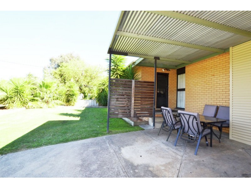 21 Menzies Avenue, Kooringal NSW 2650