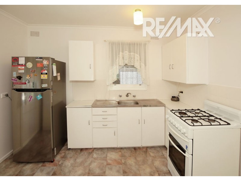 31 Ziegler Avenue, Kooringal NSW 2650