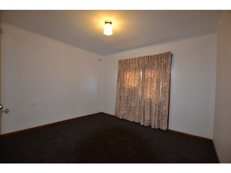 31 Ziegler Avenue, Kooringal NSW 2650