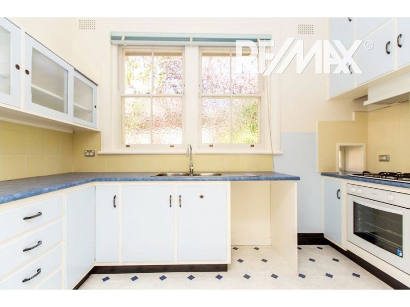 26 Docker Street, Wagga Wagga NSW 2650