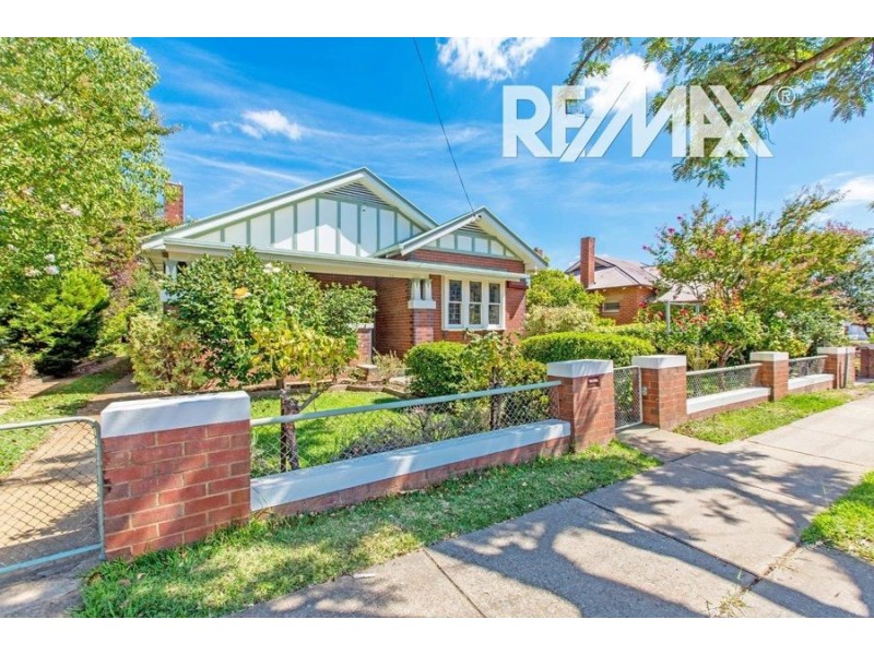 26 Docker Street, Wagga Wagga NSW 2650
