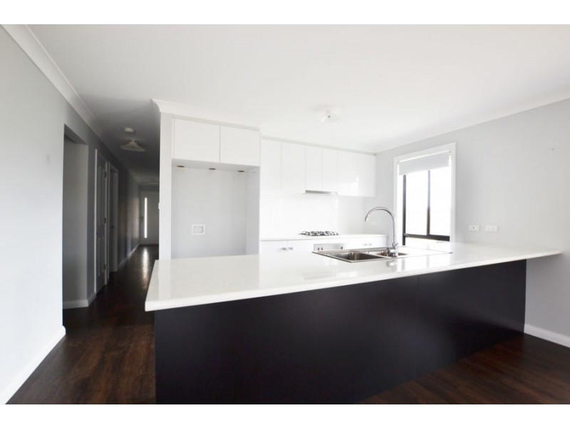 57 Barmedman Avenue, Gobbagombalin NSW 2650