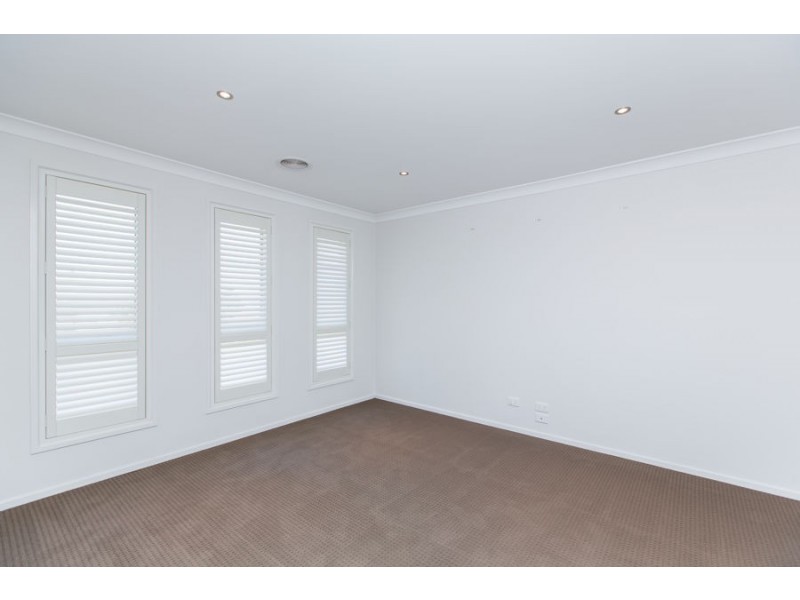 19 Yandee Place, Estella NSW 2650