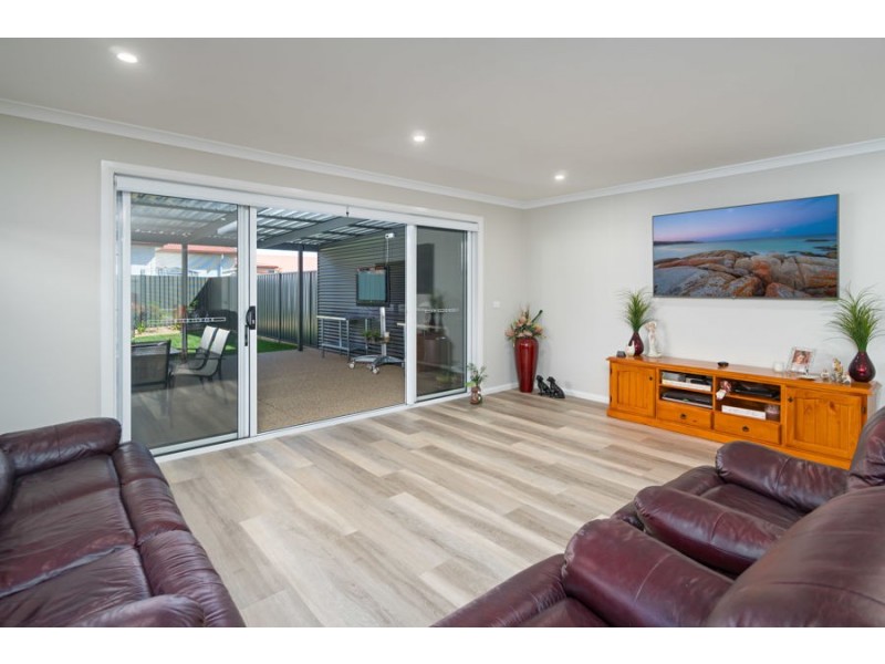 74 Tarcutta Street, Wagga Wagga NSW 2650