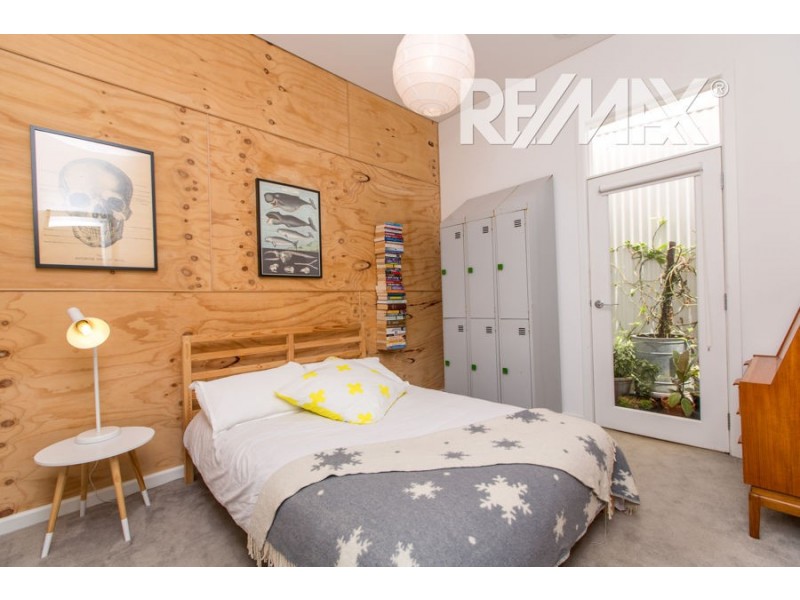 18 Albert Street, Wagga Wagga NSW 2650