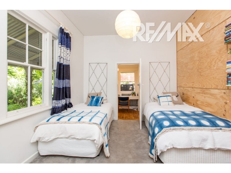 18 Albert Street, Wagga Wagga NSW 2650