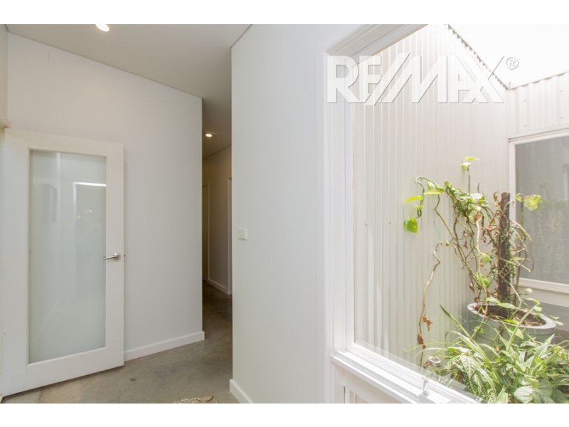 18 Albert Street, Wagga Wagga NSW 2650