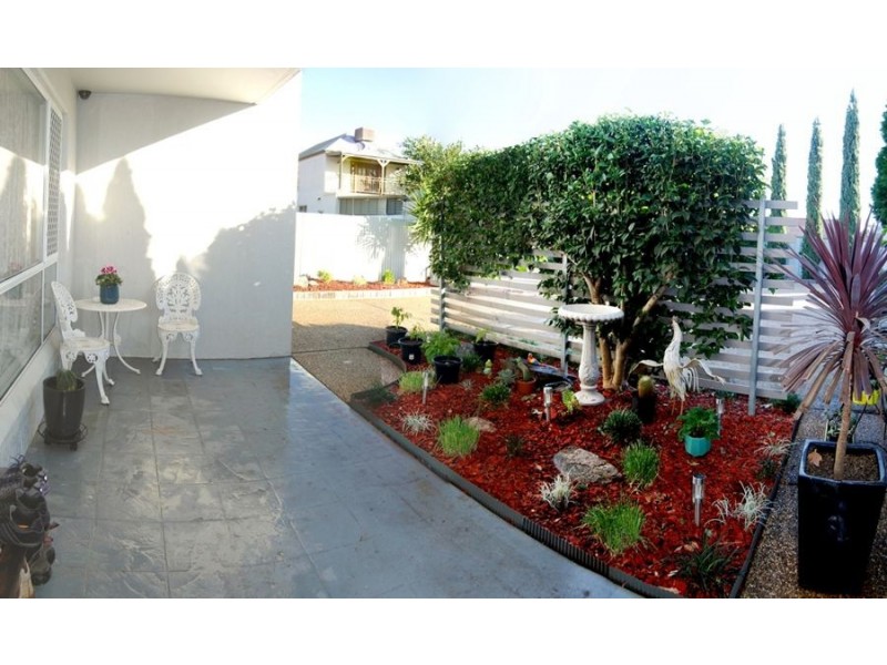 2/65 Crampton Street, Wagga Wagga NSW 2650