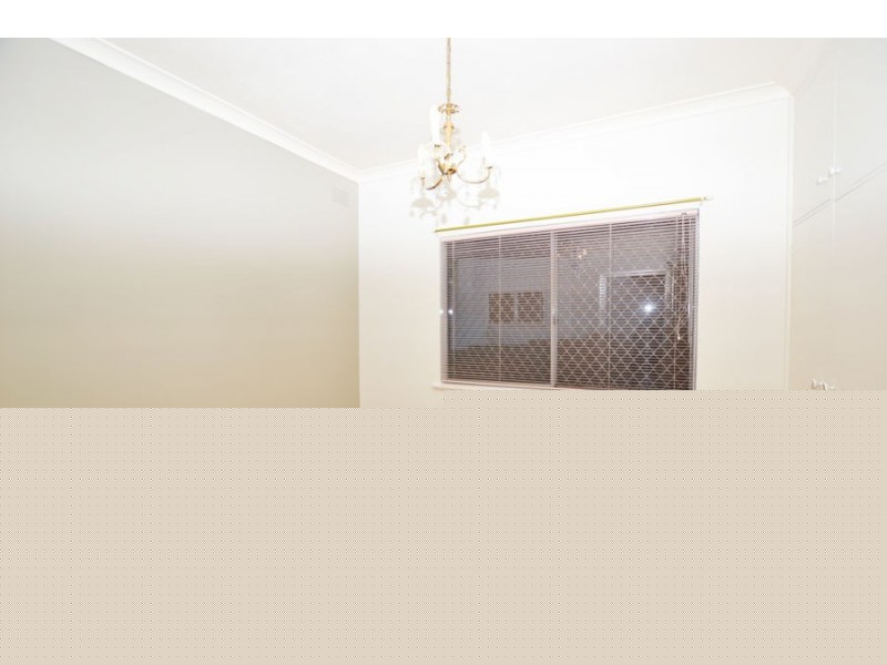 3 Warrawong Street, Kooringal NSW 2650