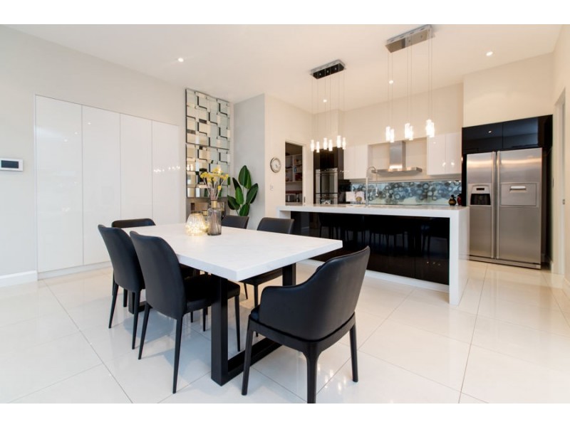 74 Thorne Street, Wagga Wagga NSW 2650