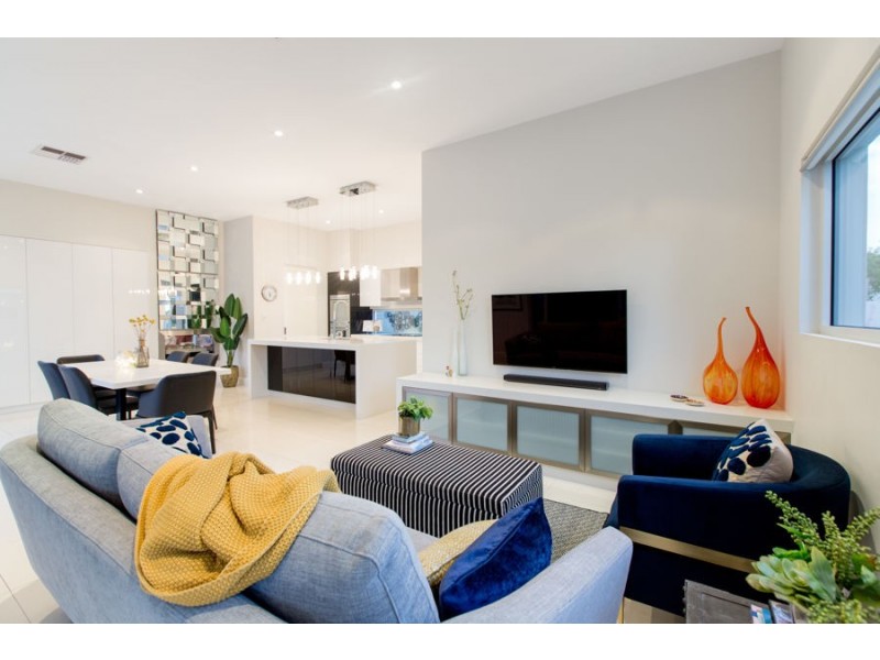 74 Thorne Street, Wagga Wagga NSW 2650