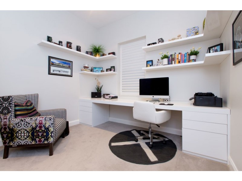 74 Thorne Street, Wagga Wagga NSW 2650