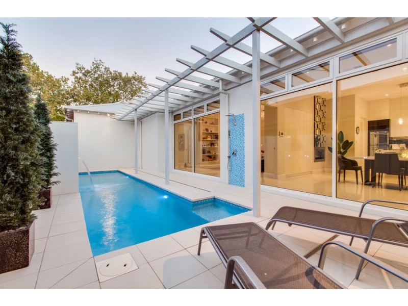 74 Thorne Street, Wagga Wagga NSW 2650