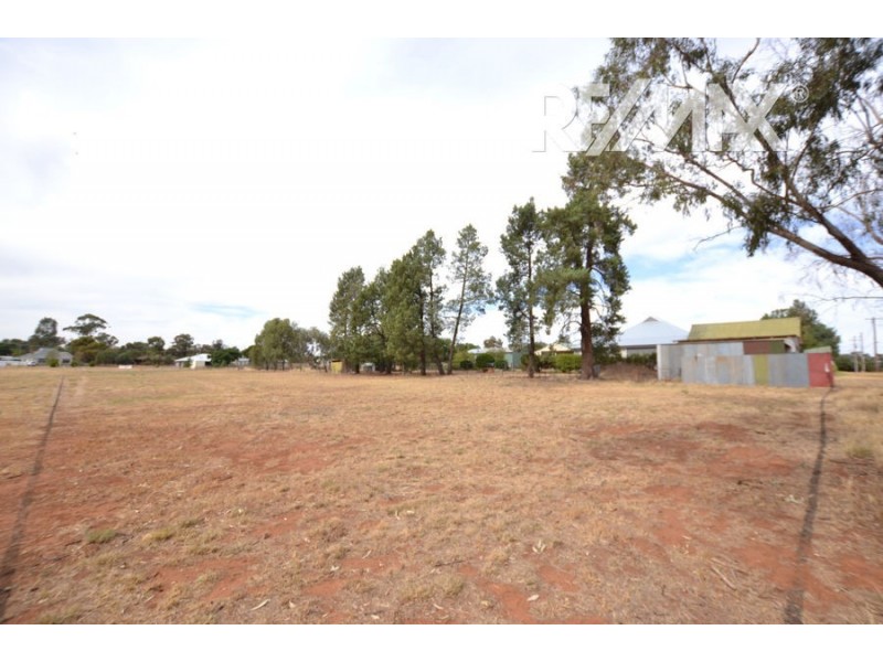 Lot 8 Iverach Street, Coolamon NSW 2701