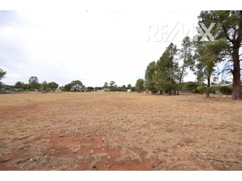 Lot 8 Iverach Street, Coolamon NSW 2701