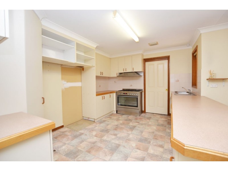 22 Malebo Place, Tatton NSW 2650