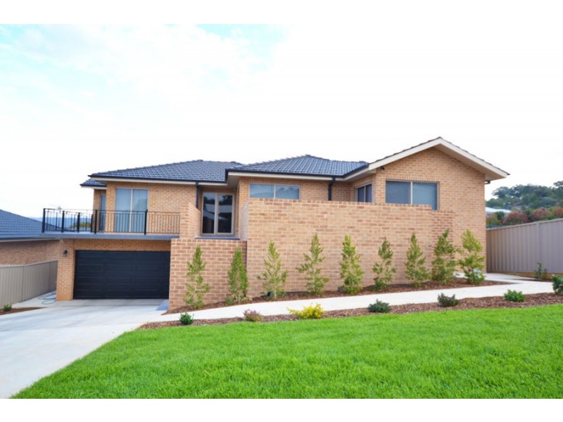 2/1 Buller Place, Tatton NSW 2650