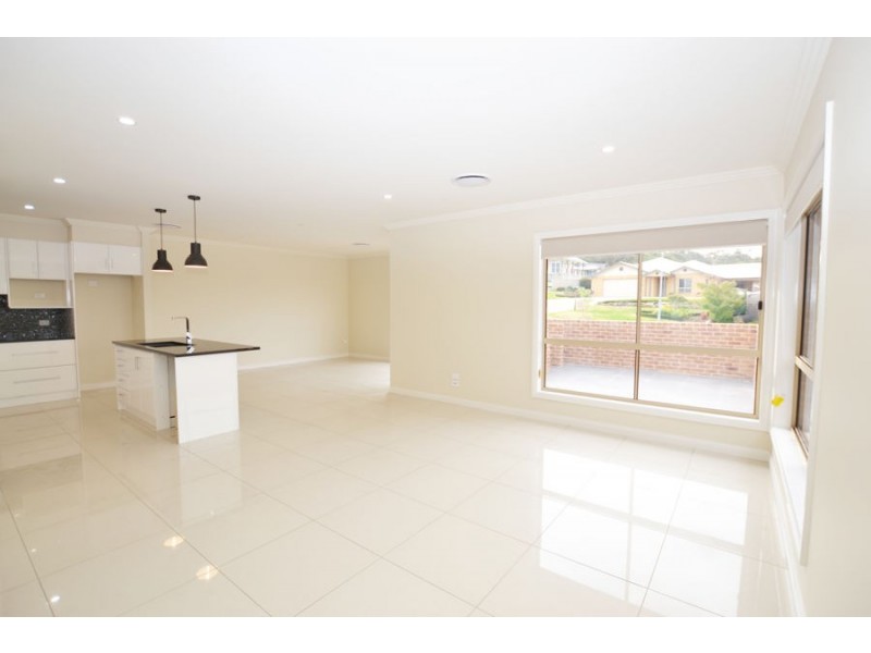 2/1 Buller Place, Tatton NSW 2650