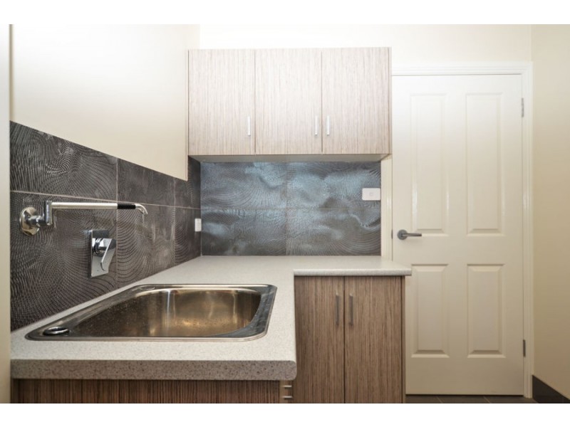 2/1 Buller Place, Tatton NSW 2650