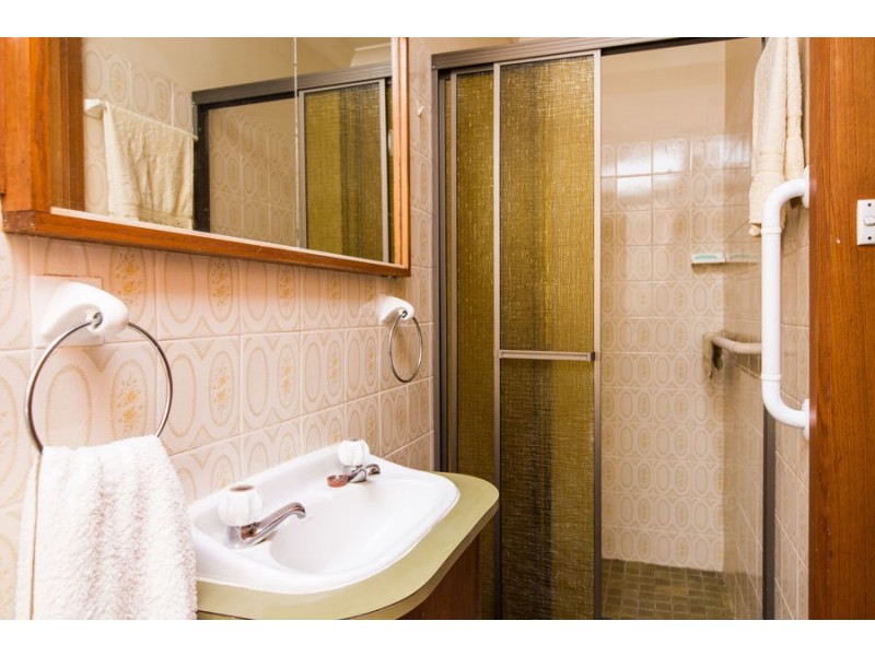 57 Jasmin Crescent, Lake Albert NSW 2650