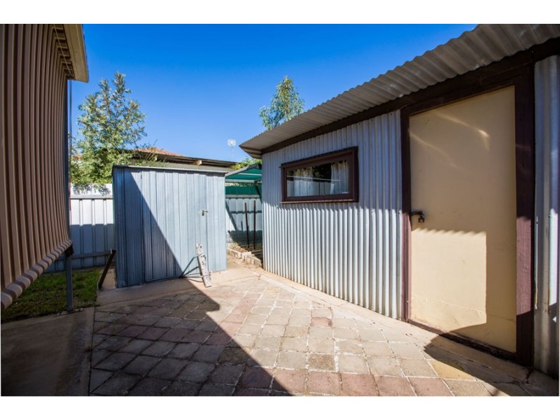 57 Jasmin Crescent, Lake Albert NSW 2650