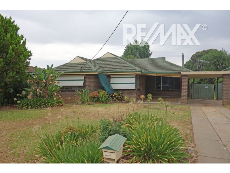 1 Crawford Street, Ashmont NSW 2650
