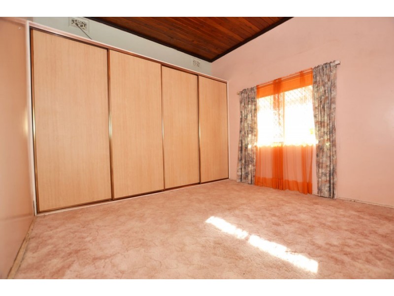 56 Crampton Street, Wagga Wagga NSW 2650