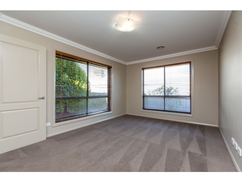 78 Atherton Crescent, Tatton NSW 2650