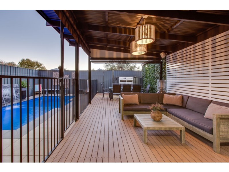 16 Morundah Street, Wagga Wagga NSW 2650