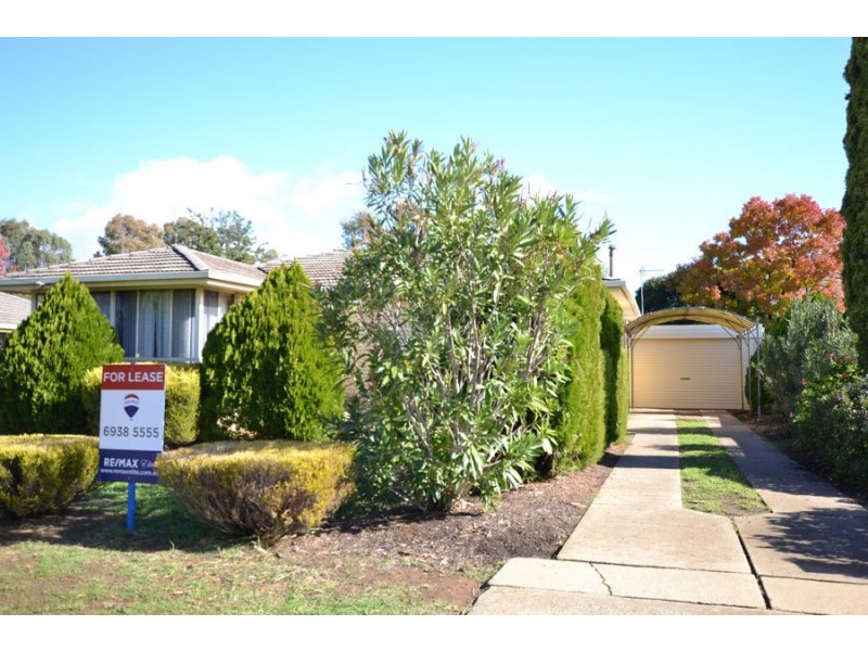 44 Fairbairn Crescent, Kooringal NSW 2650