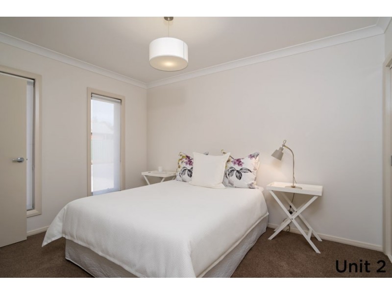 1 & 2/65 Bourke Street, Turvey Park NSW 2650