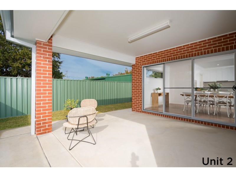 1 & 2/65 Bourke Street, Turvey Park NSW 2650
