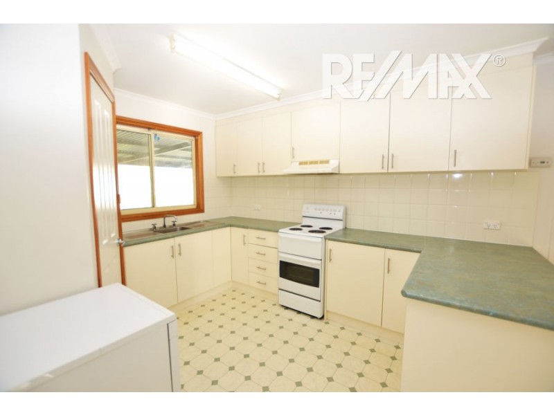 67 Urana Street, The Rock NSW 2655