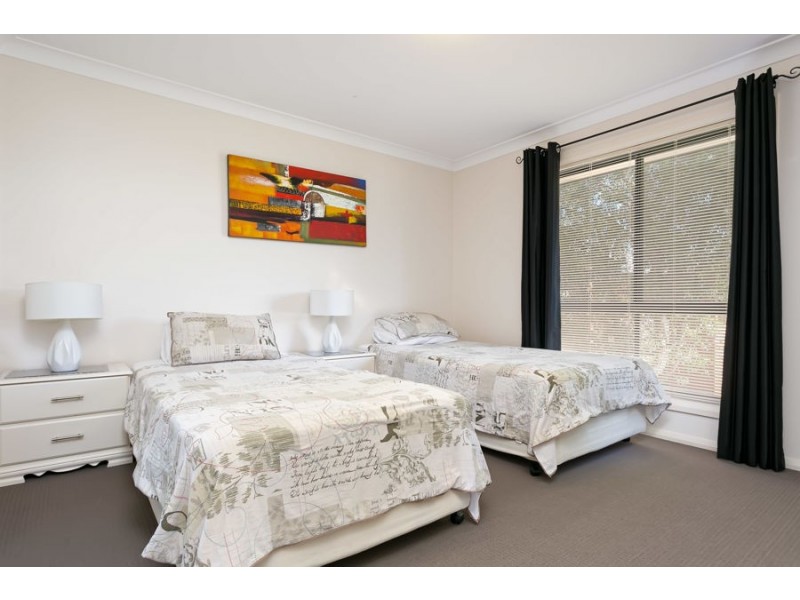 1/2-4 Macquarie Street, Mount Austin NSW 2650