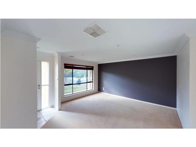 27 Galing Place, Wagga Wagga NSW 2650