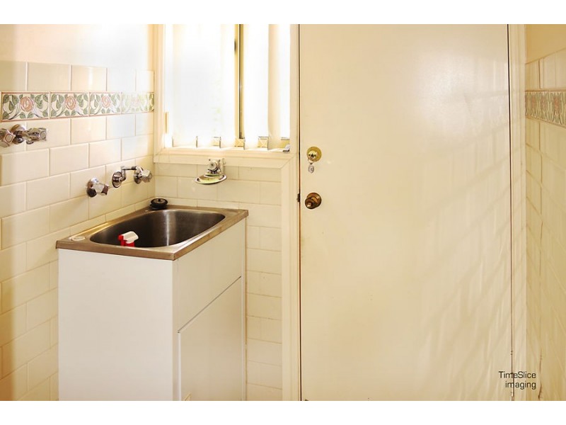 3 Osprey Place, Estella NSW 2650