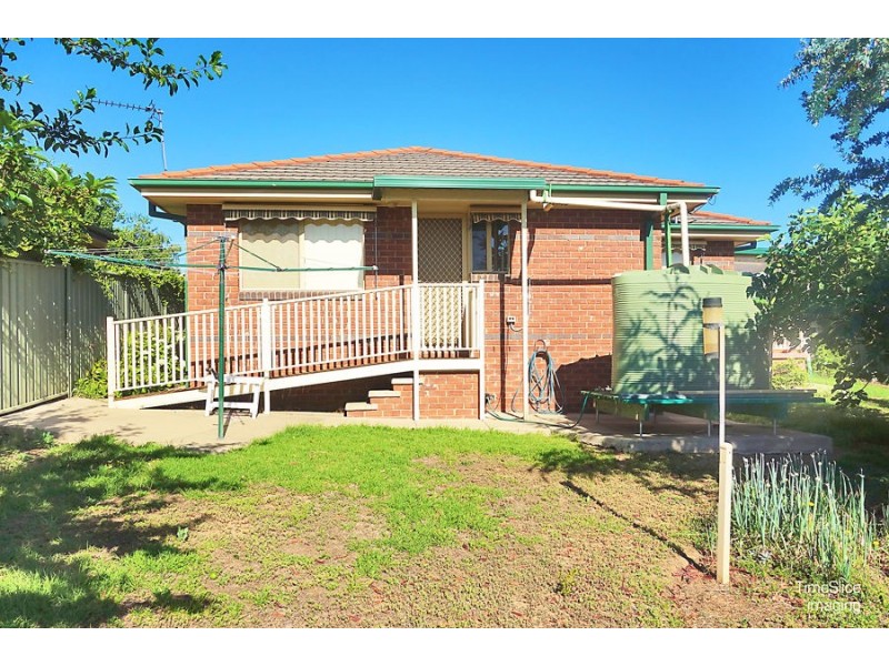 3 Osprey Place, Estella NSW 2650