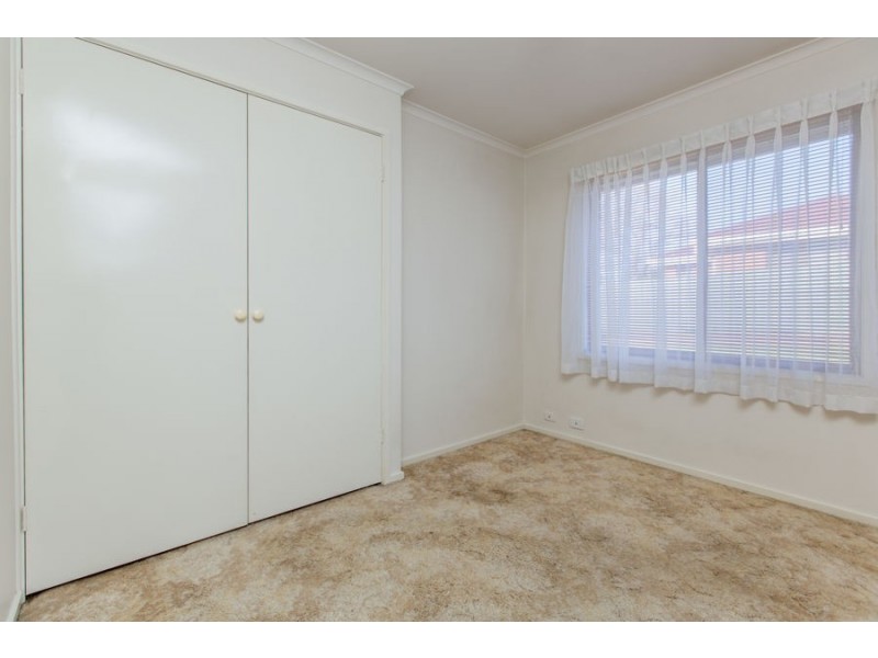 80 Maple Road, Lake Albert NSW 2650