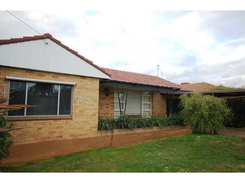 7 Anne Street, Tolland NSW 2650