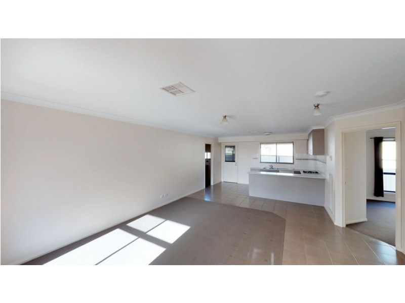 4/2-4 Macquarie Street, Mount Austin NSW 2650