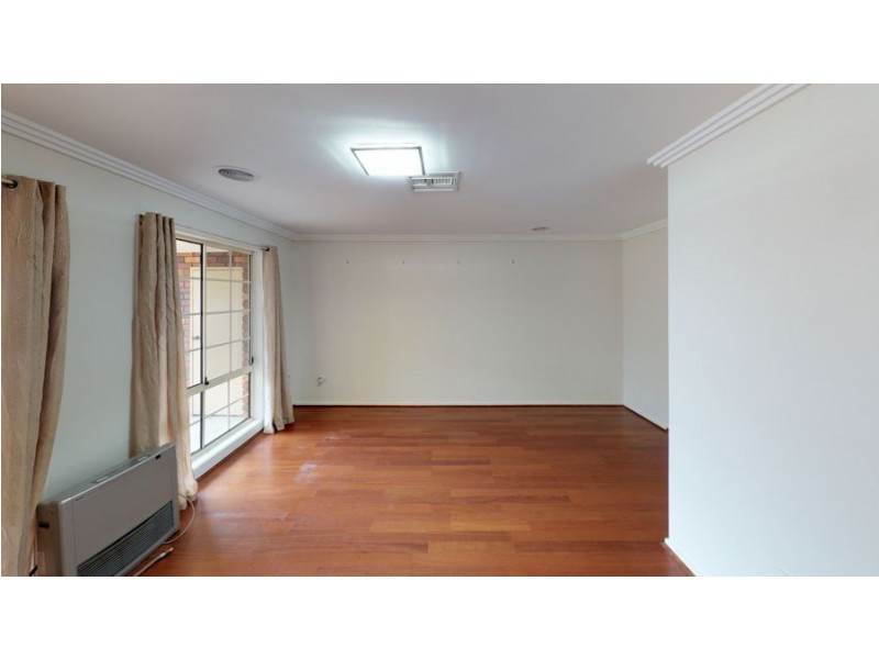 29 Grevillea Crescent, Lake Albert NSW 2650