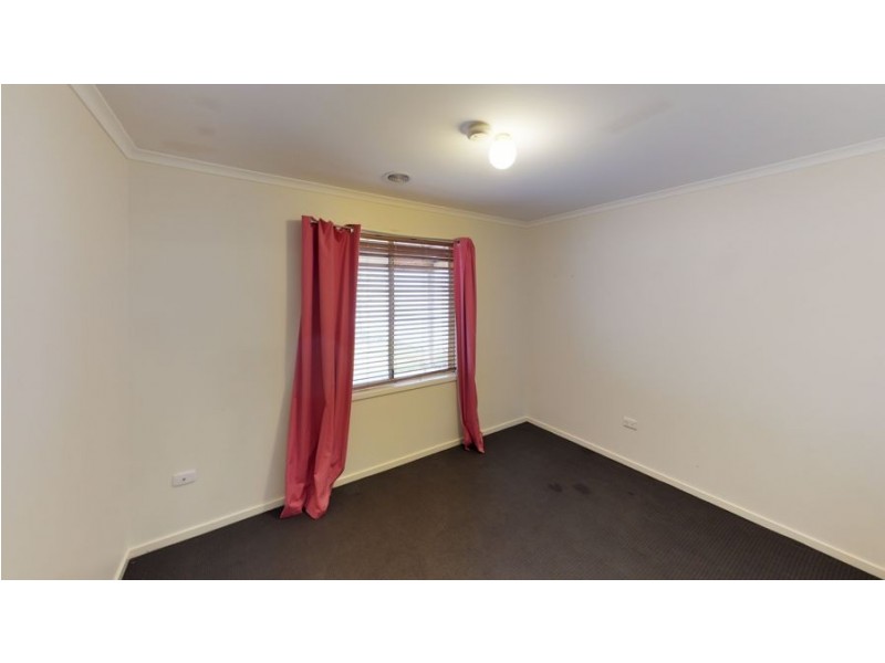 29 Grevillea Crescent, Lake Albert NSW 2650