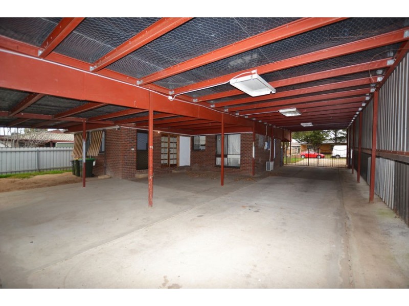 3 Swan Street, Ashmont NSW 2650